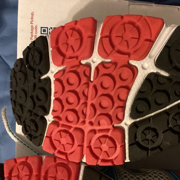 New Balance 580v4 Running Shoe New - Picture 3 of 7